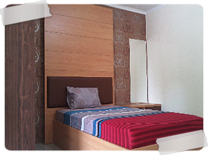 Single Bedroom Mattress Spacious Room